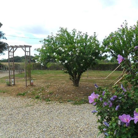 Aux Cadollines Romenay Exterior foto
