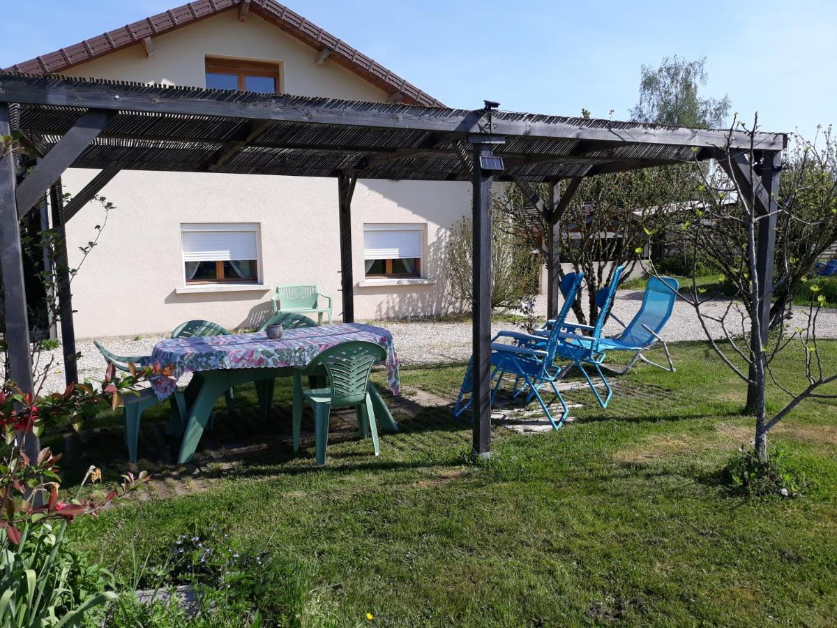 Aux Cadollines Romenay Exterior foto