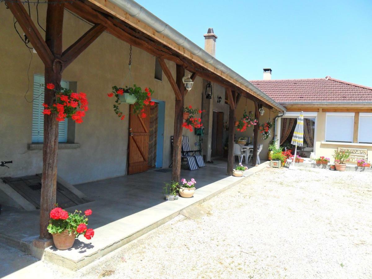 Aux Cadollines Romenay Exterior foto